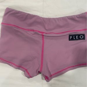FLEO size medium pink shorts
